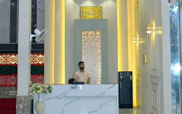 Hotel Aalishan Garden