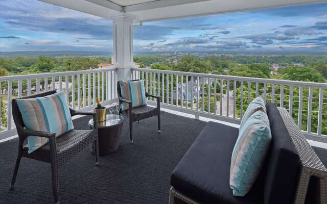 The Partridge Inn Augusta, Curio Collection by Hilton