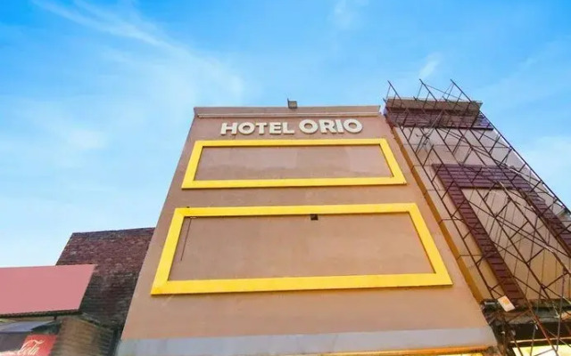 Fabhotel Orio