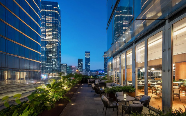 Intercity Hotel Futian Zhongzhou Bay