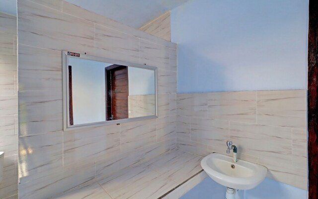 OYO 92401 Hotel Mustika