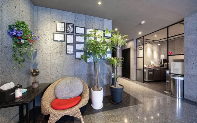 Yongin Yangji Banner Hotel