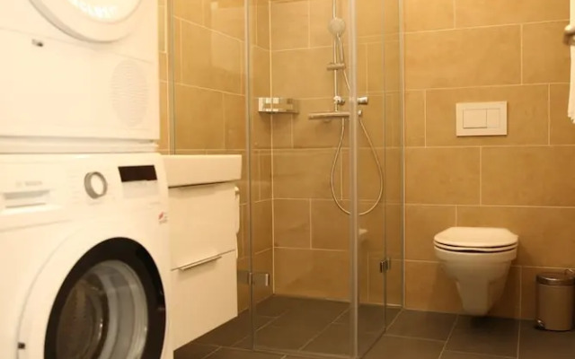 Lamira Serviced Apartments