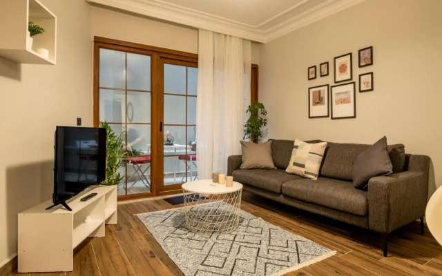 Spacious and comfy 2BR in the heart of Cihangir