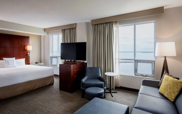 Residence Inn by Marriott Kingston Water's Edge