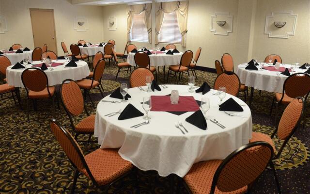 Best Western Cooper's Mill Hotel