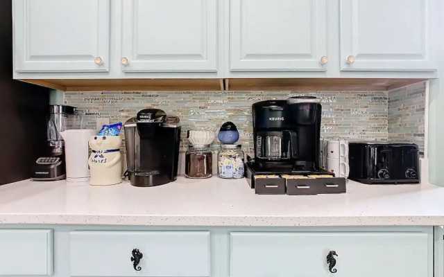 Under The Sea Vacation Pool Spa Home