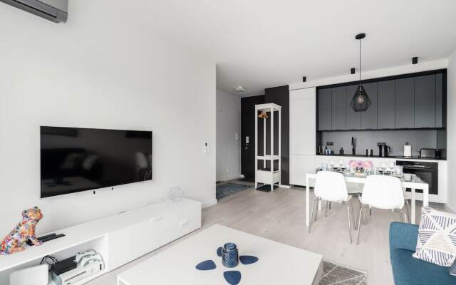Stara Cegielnia by Renters Prestige
