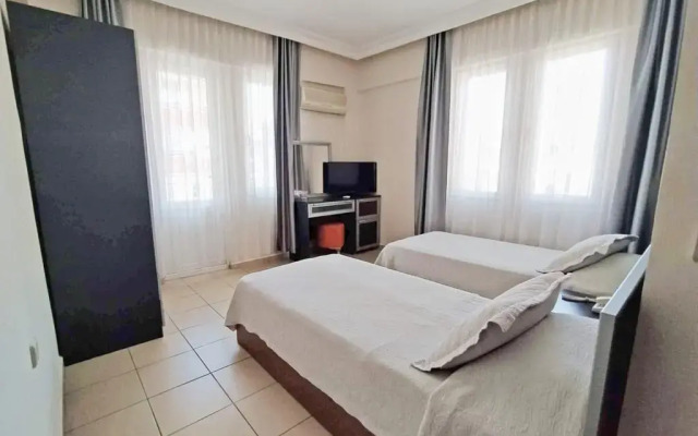 Kadeer Hotel