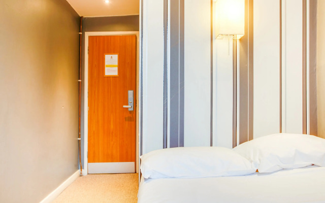 Somerset Hotel Baker Street London