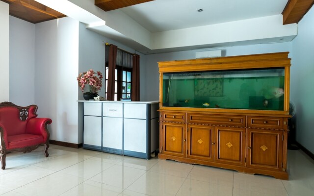 OYO 1421 Kasmaran Guest House Syariah