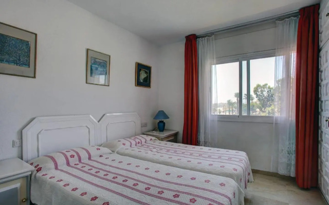 Lovely beachfront apartment Puerto Banus Marbella