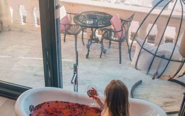 Del Lago Luxury Hotel By Saraçoğlu