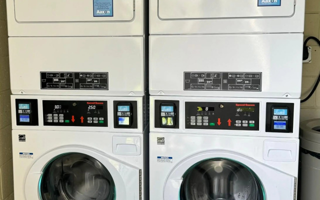 Hotel Room Near Disney 4 People