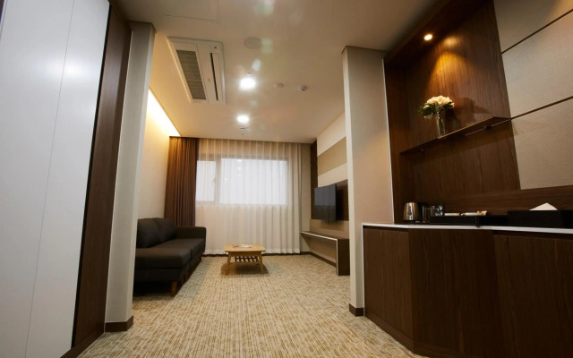THE RECENZ Dongdaemun Hotel