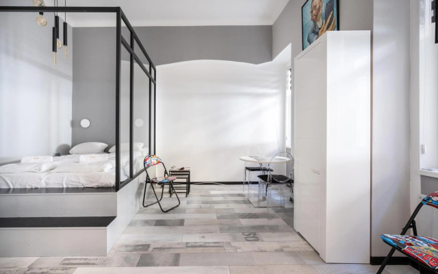 S15- Boutique Apartments, Best Location, by BQA