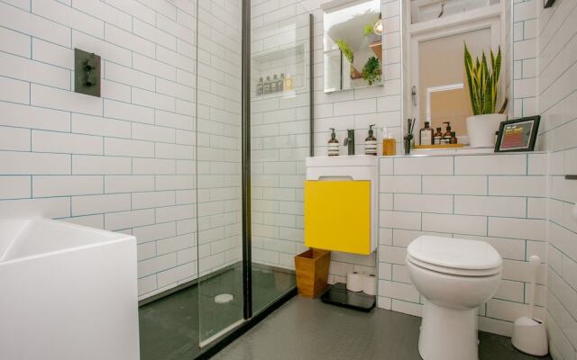 Stylish Deptford 2 Bed Apartment