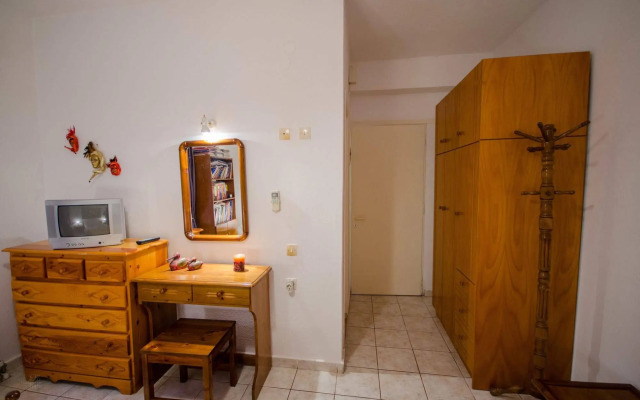 Tzaneria Apartments