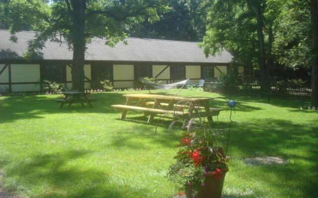 The Earl of Sandwich Motel