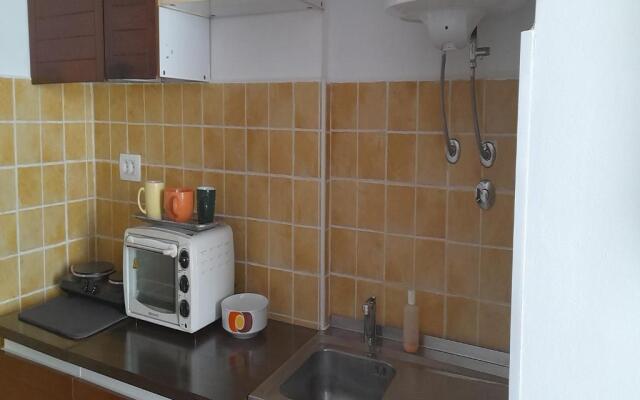 Apartment Central Location