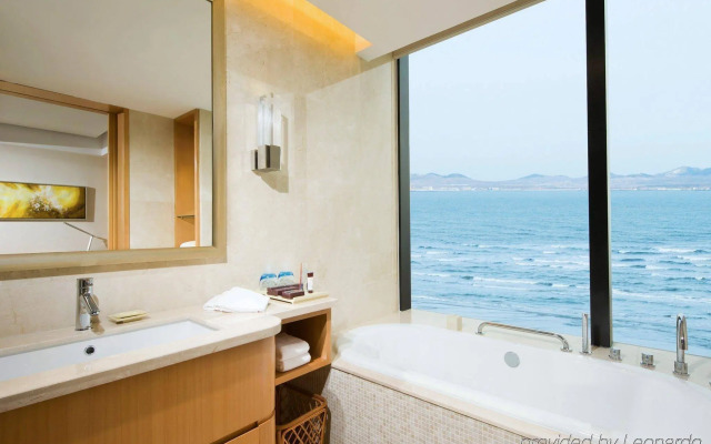 Sheraton Yantai Golden Beach Resort