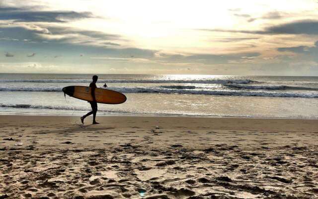 Away Bali Legian Camakila