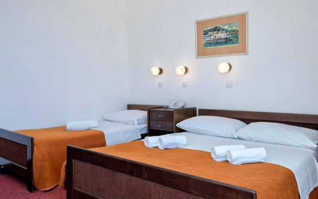 Arkada Sunny Hotel by Valamar