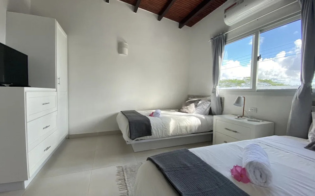 Movida Inn Aruba