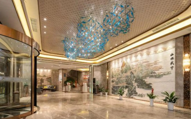 Jingshan Hotel