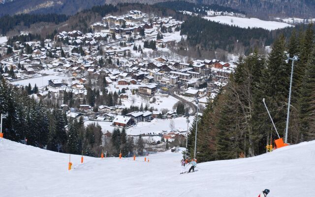 Apartment With one Bedroom in Arâches-la-frasse, With Wonderful Mounta