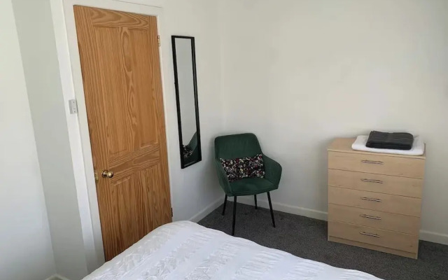 Beautiful 2-bed House in Portsmouth