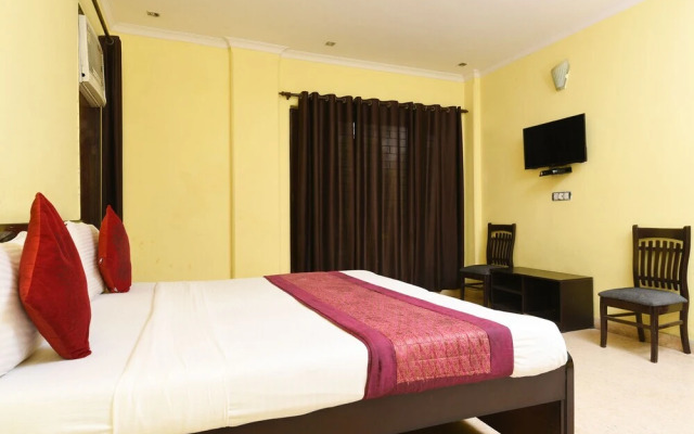 Golden Park By OYO Rooms