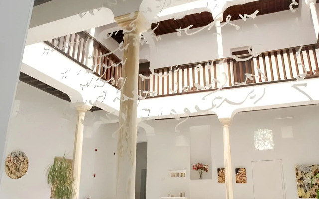 El Ladron de Agua Palacete