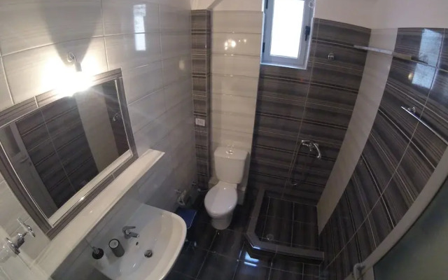 Riviera Rooms