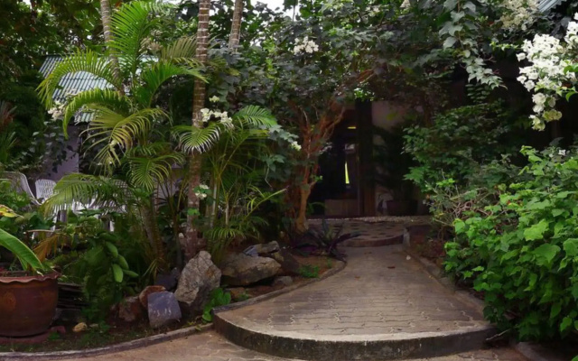 Seetanu Bungalows
