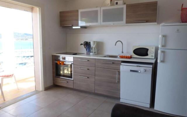 Appartement Le Lavandou, 3 pièces, 4 personnes - FR-1-308-49