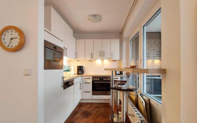 Ferienwohnung-24-in-der-Residenz-Meeresbrandung-mit-Meerblick