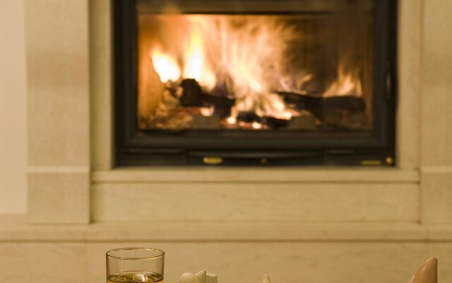 Dellas Boutique Hotel