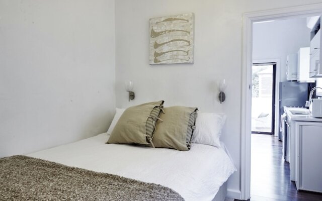 The Anderson, South Melbourne, MSAC 400m, Parking, Balcony
