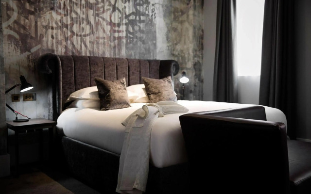 Malmaison Reading