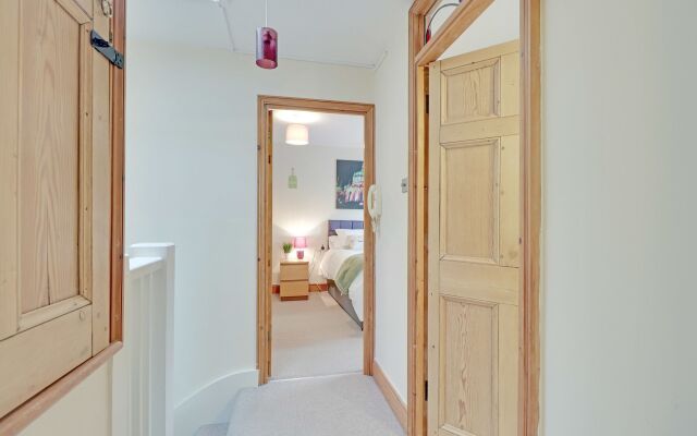 Brighton Getaways - Pebble Mews