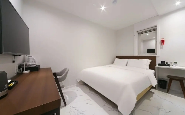 Busan Daeyeondong Hotel Bosco