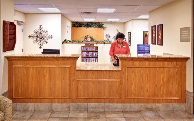 Candlewood Suites Omaha Airport by IHG