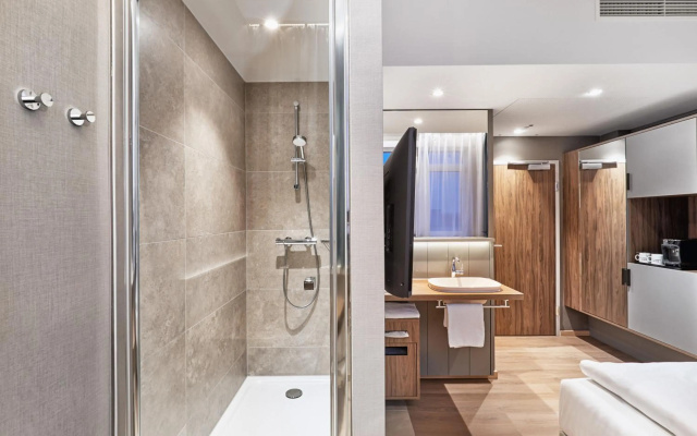 H+ Hotel Bremen - Image 7