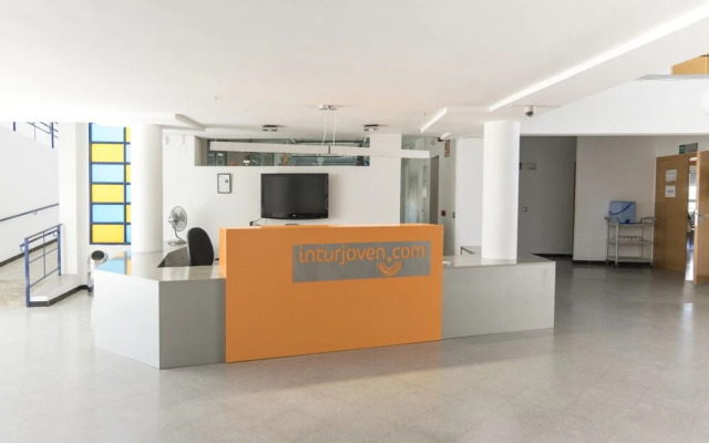 Albergue Inturjoven Constantina - Hostel