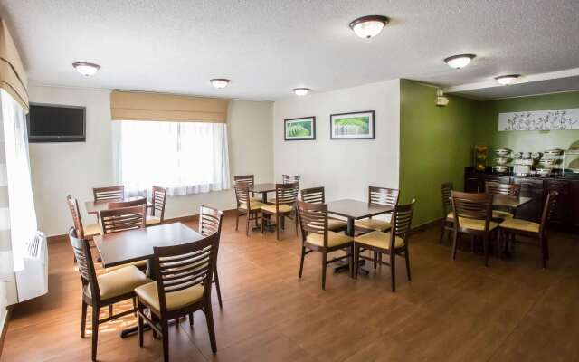 Sleep Inn Rockford I-90