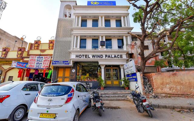 Fabhotel Wind Palace