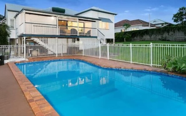 The Indooroopilly Queenslander 4BDR Home