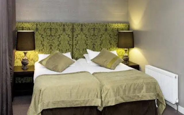 Leeson Inn Downtown