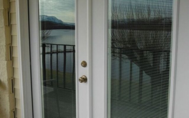 Lake Pateros Motor Inn